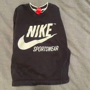 Nike Crew Neck